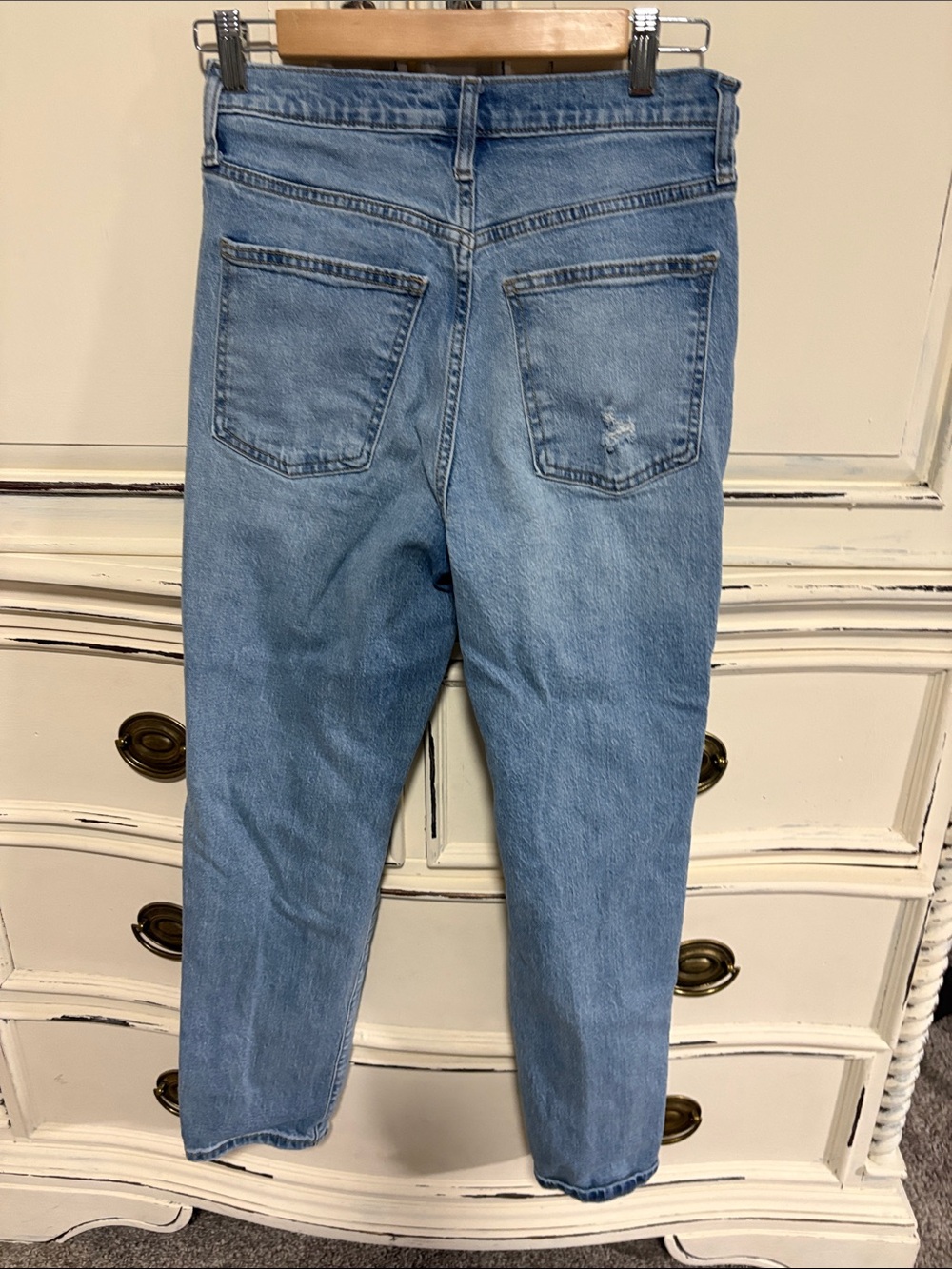 Universal Thread Light Blue Distressed High-Rise Jeans - Picture 2 of 4